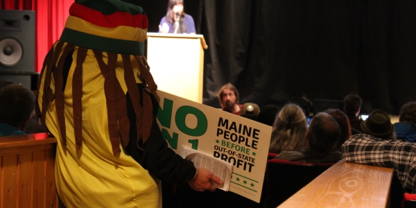 Question 1 detractor at debate in Unity Maine