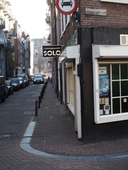 Side street view of Coffeeshop Solo in Amsterdam