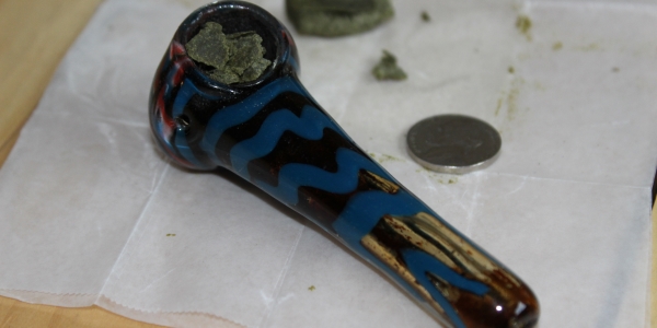 Fresh kief hash in pipe